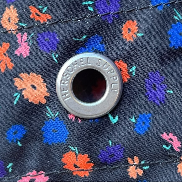 NWT Herschel Supply Company Floral Rain Poncho in Blue - Size XS/S - Picture 3 of 7